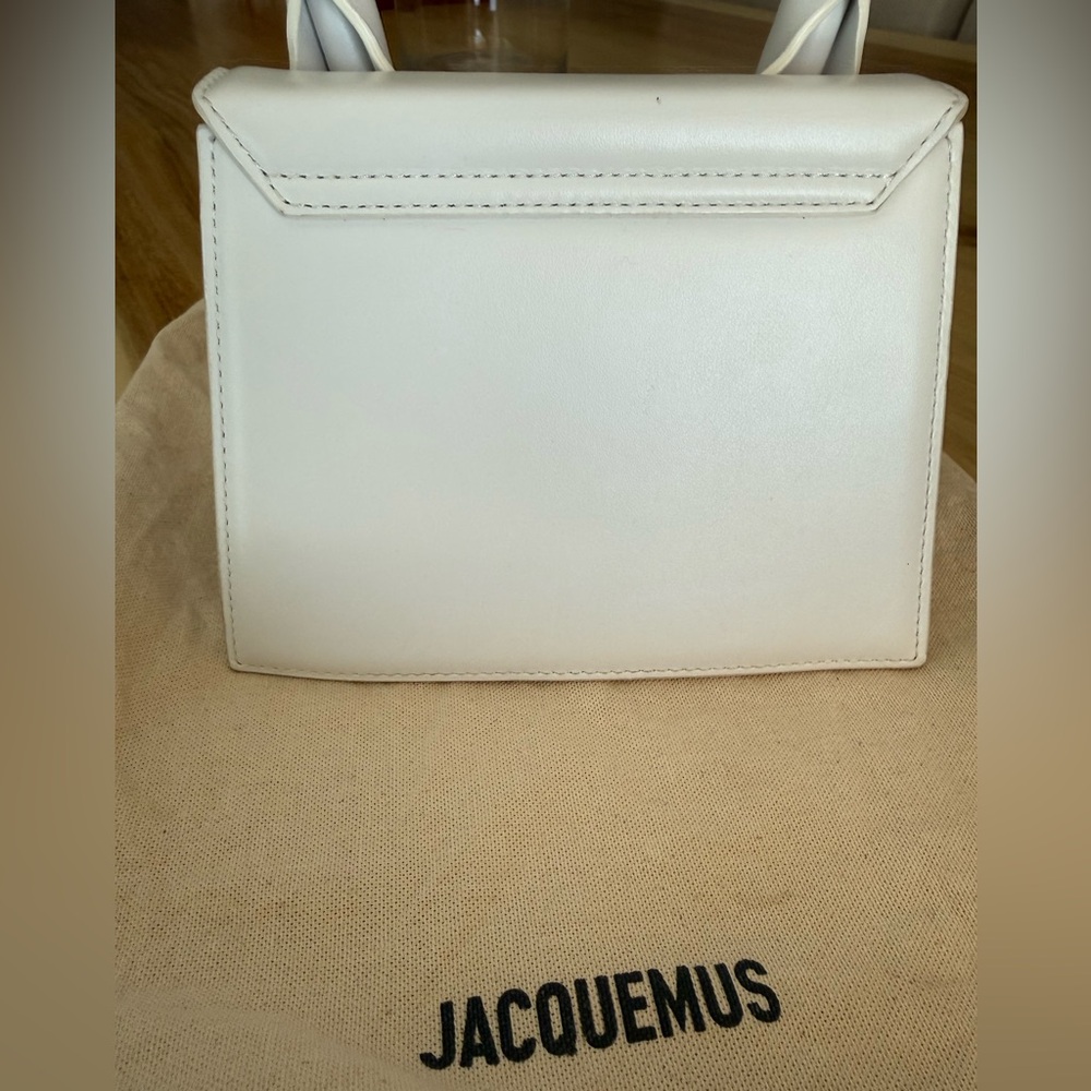 Jacquemus White Mini Leather Shoulder Bag with Gold Hardware - Picture 6 of 8